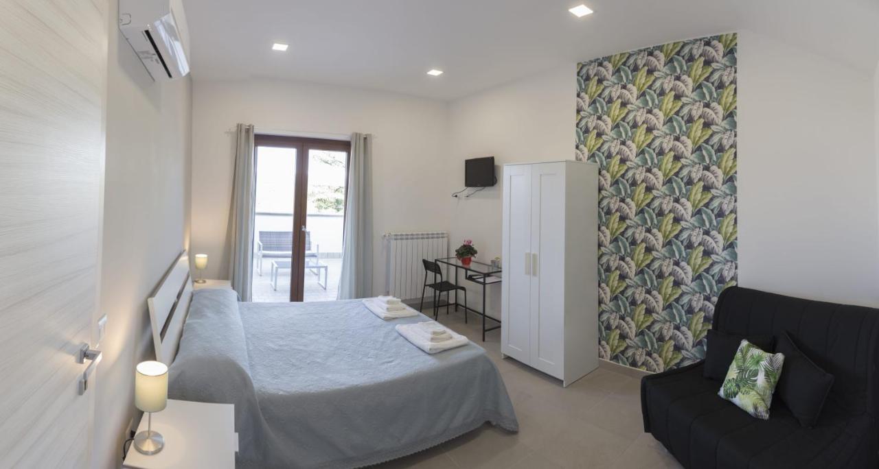 Villa Ulivi B&B Pontecagnano Eksteriør billede